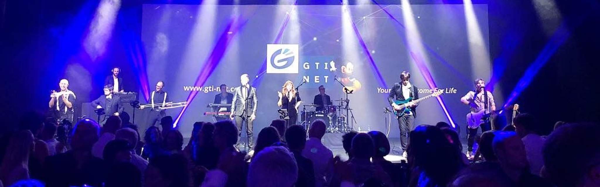 paris-guys-live-band-9a7f